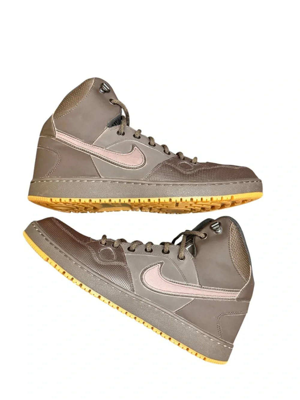 NIKE - VELVET BROWN TAN GUM RUBBER SOLES SON OF FORCE MID “WINTER” SNEAKERS